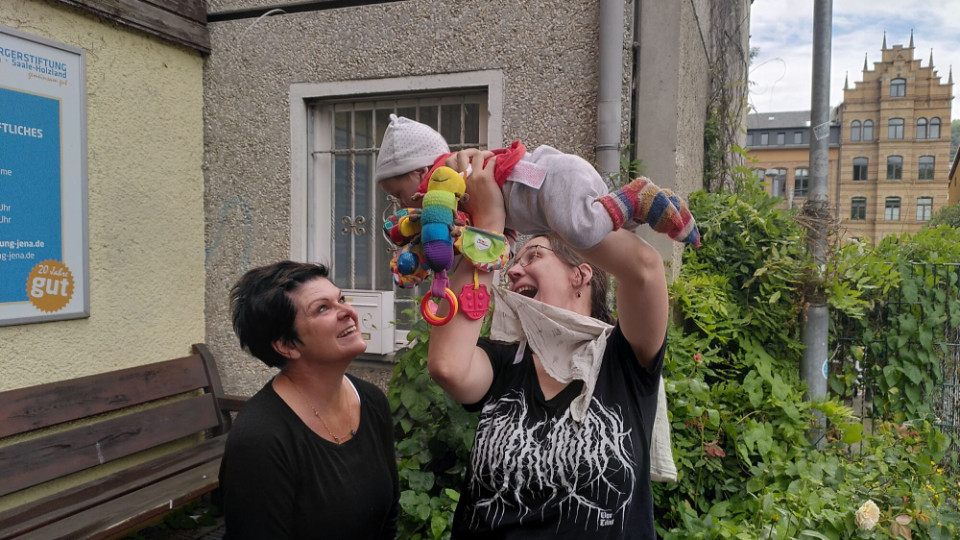 Wellcome sucht Ehrenamtliche zur Unterstützung junger Familien