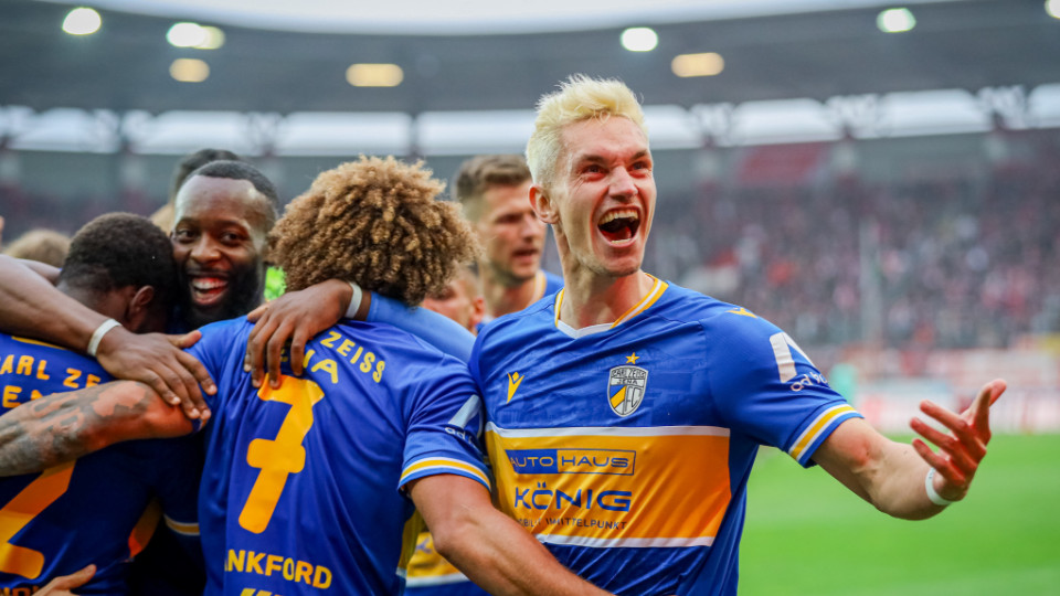 Starker Auftritt in Halle: FCC siegt souverän
