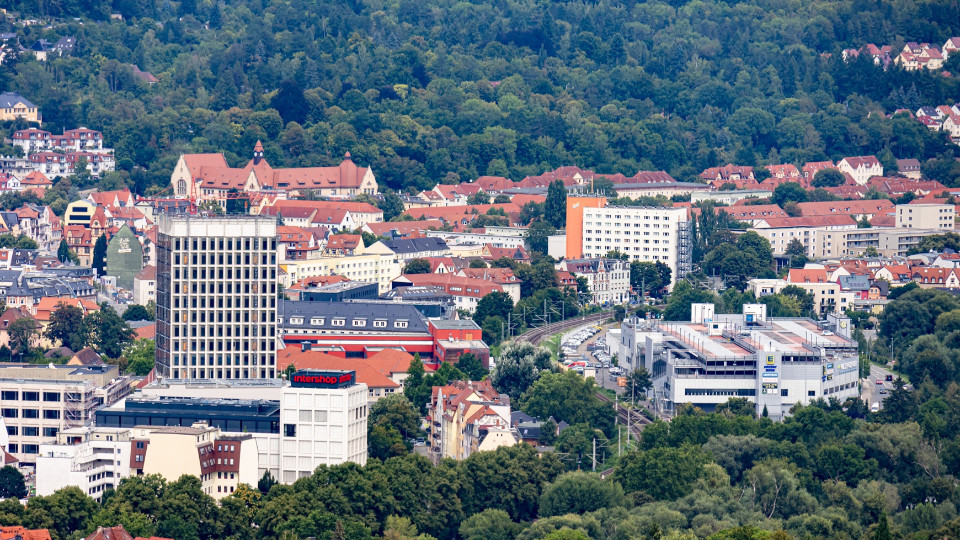 Studierendenbeirat fordert Wohnraum statt Parkhaus am Inselplatz Studierendenbeirat fordert Wohnraum statt Parkhaus am Inselplatz