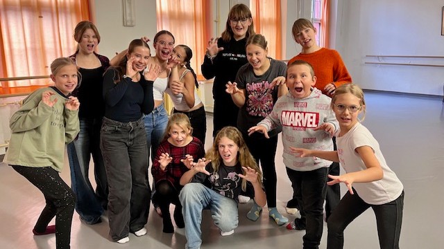 Altenburger-Theaterkinderclub-zeigt-St-ck-mit-Gruselfaktor