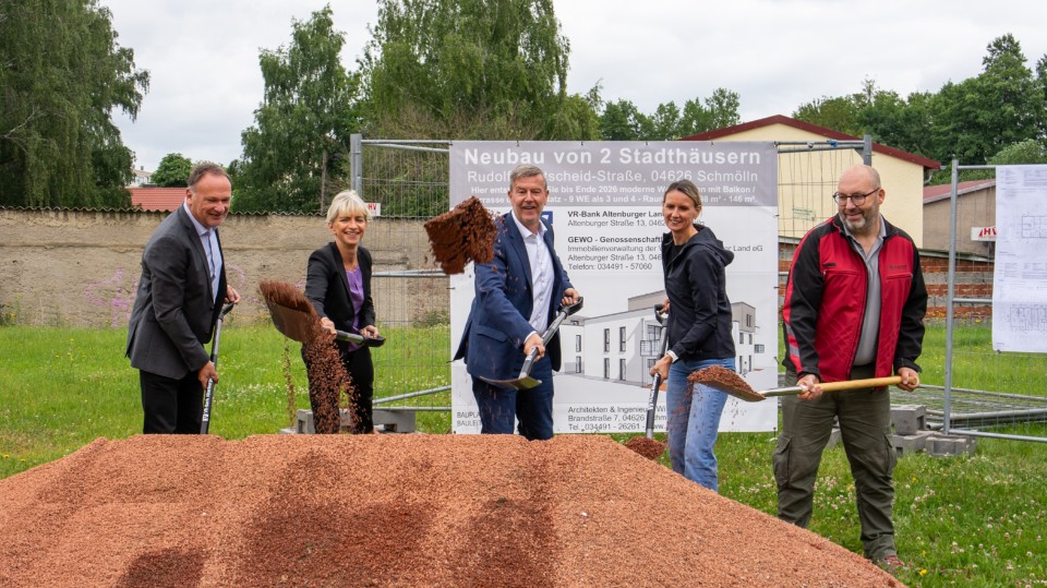 VR-Bank-investiert-in-Schm-lln