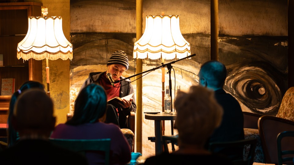 Literatur-in-den-H-usern-am-19-12-