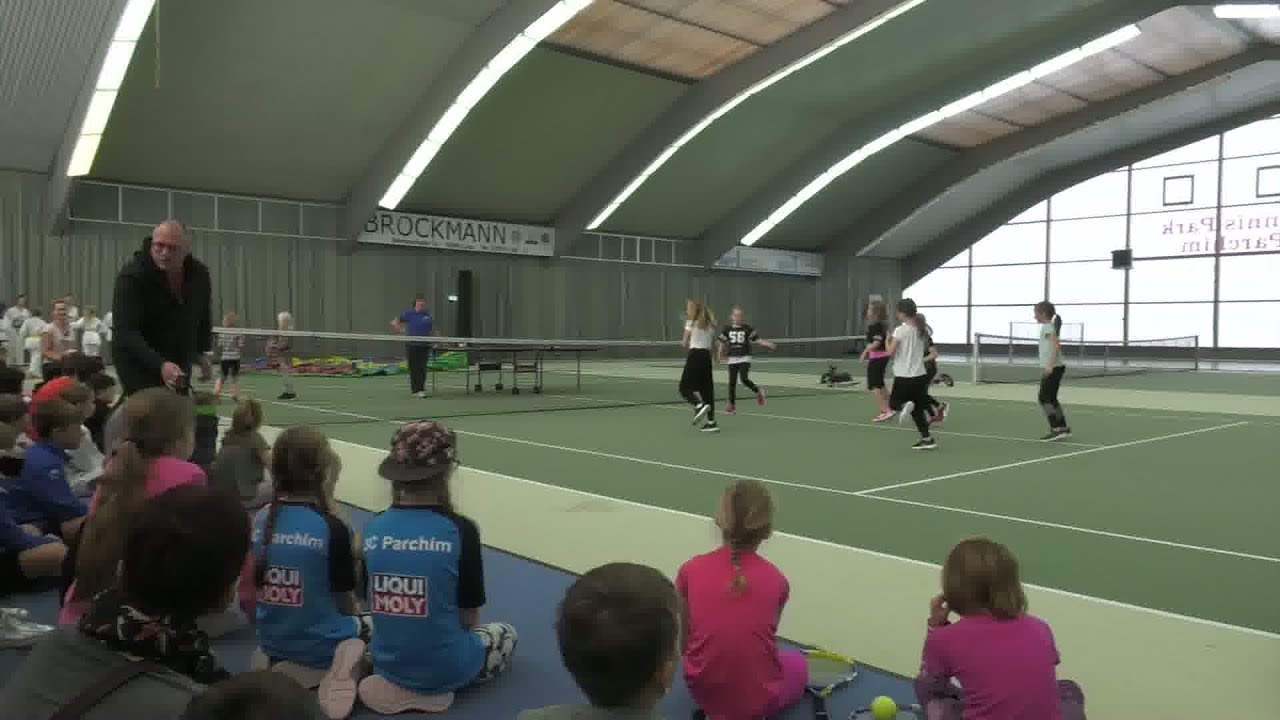 50 Jahre lang am Ball 50 Jahre lang am Ball