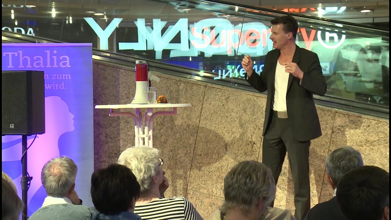 Thalia Schwerin präsentiert Matthias Machwerk Thalia Schwerin präsentiert Matthias Machwerk