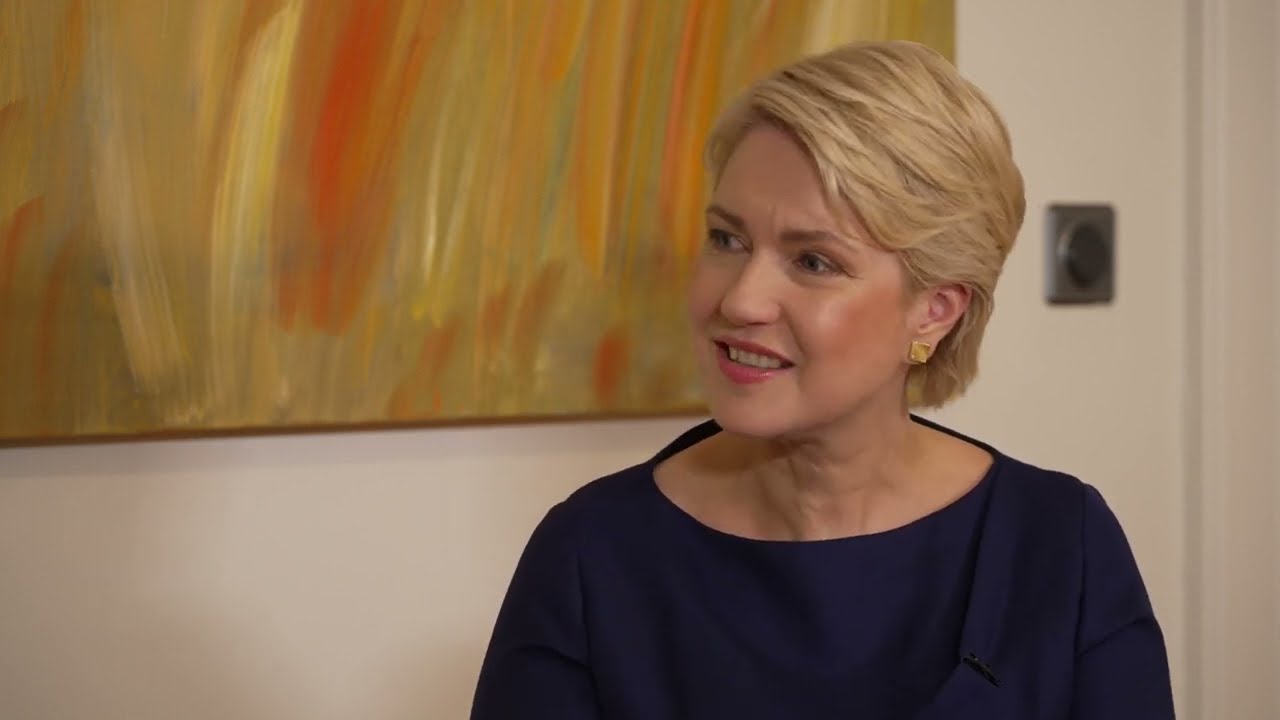 MV steht gut da, trotz Herausforderungen - Bilanz und Ausblick mit Ministerpräsidentin Schwesig MV steht gut da, trotz Herausforderungen - Bilanz und Ausblick mit Ministerpräsidentin Schwesig