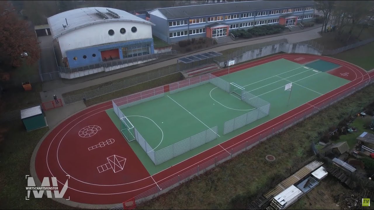 Moderne Schulsportanlage in Neustrelitz