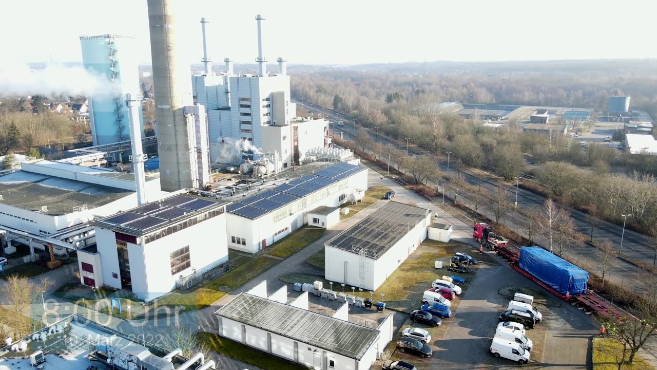 Ankunft der Riesen: Gasturbinen für Heizkraftwerk Schwerin-Süd angeliefert