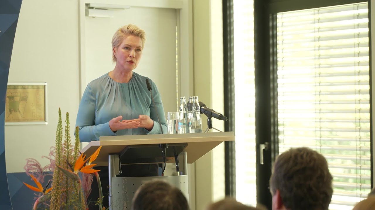 Rettungsschirm für die Wirtschaft in MV: Jahresempfang IHK zu Schwerin