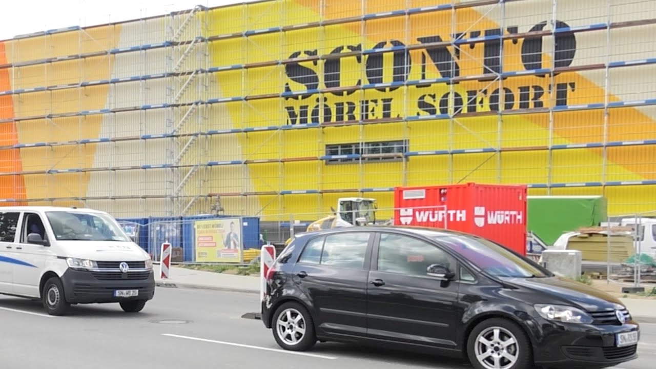 Bauarbeiten am Sconto Markt in Schwerin sorgt für Staus