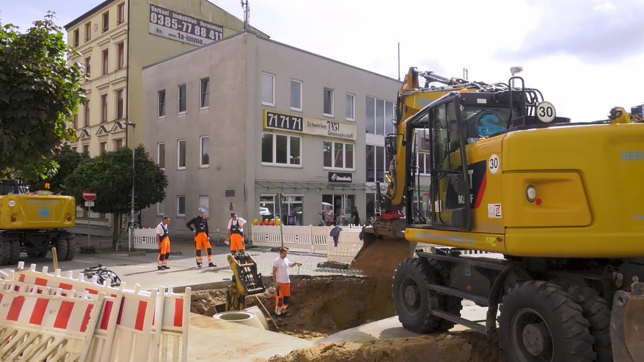 Vollsperrung in Schweriner Wallstraße dauert noch an