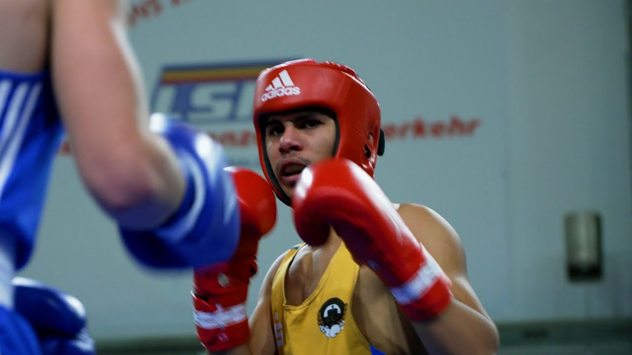 Auf dem Weg zur Europameisterschaft: Traktor Nachwuchs-Boxer siegt bei Internationalen Meisterschaft