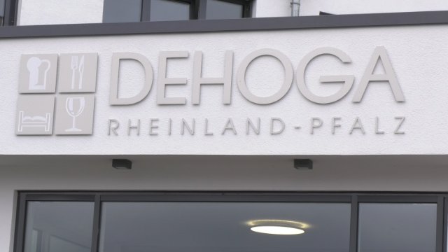 Dehoga kritisiert 2G-plus-Regelung