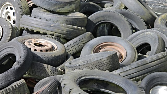 Illegale Entsorgung von Altreifen