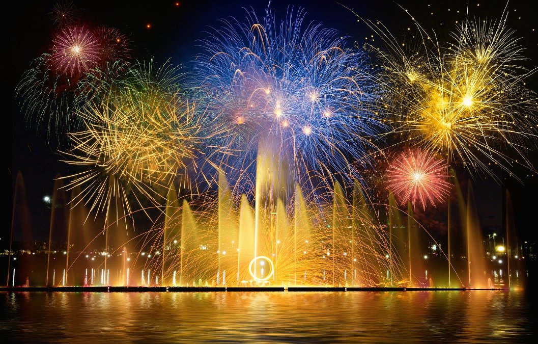 Feuerwerk-Hersteller benötigen staatliche Hilfen Feuerwerk-Hersteller benötigen staatliche Hilfen
