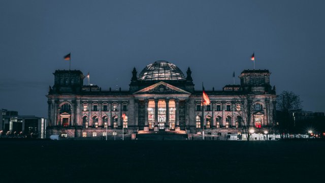 Zapfenstreich für Annegret Kramp-Karrenbauer