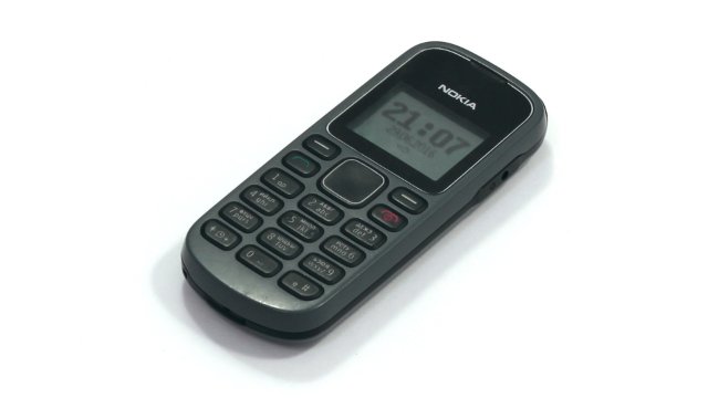 Erste SMS der Welt wird als Code versteigert