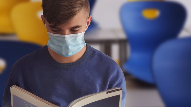 Kritik an neuen Quarantäneregelungen in Schulen 