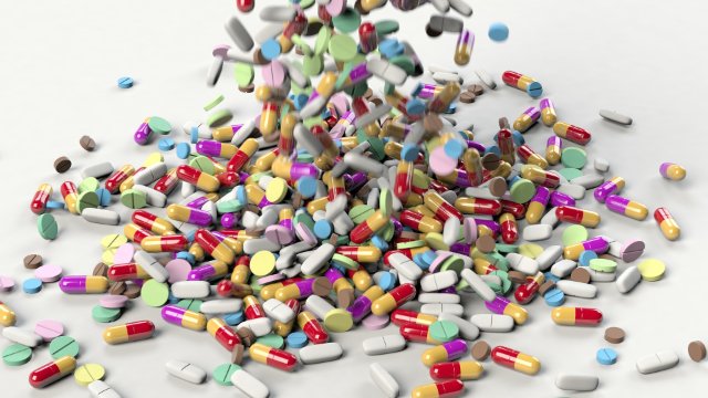 Tausende Ecstasy-Pillen in Pkw gefunden