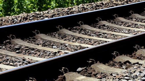 Mann von Zug erfasst und dabei schwer verletzt worden