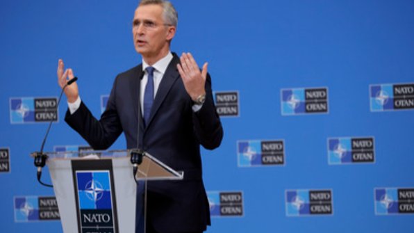 Nato aktiviert Verteidigungspläne für Osteuropa