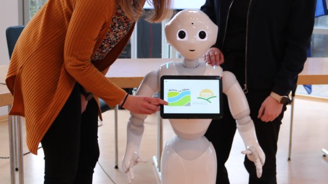 Kooperationsverbund Mitten am Rhein startet Roboter-Projekt