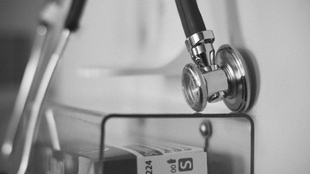 Omikron-Welle: Kliniken in RLP sehen sich gerüstet - Problem Personalausfall
