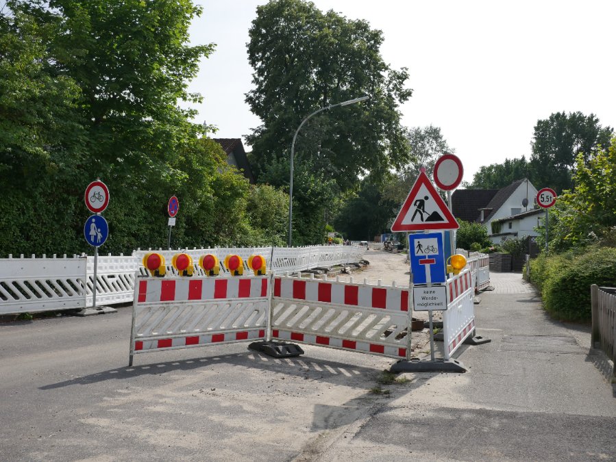 Herstellung von Hausanschlüssen in der Malterstraße Herstellung von Hausanschlüssen in der Malterstraße
