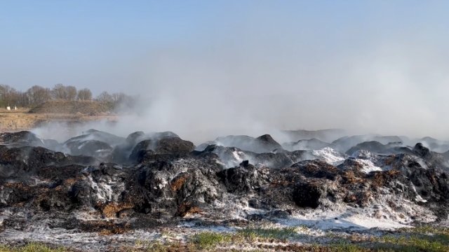 Sinzig: 20 Heuballen am Sonntag in Brand geraten