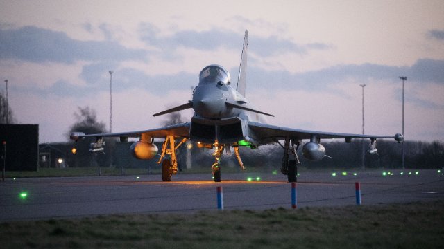 Nato wird keine Truppen oder Flugzeuge in die Ukraine bewegen