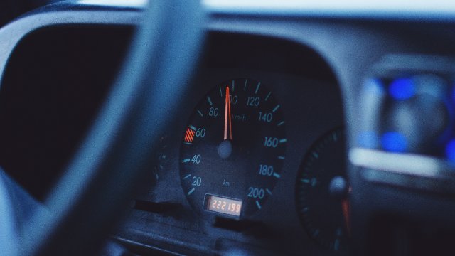 Über 100 Raser rund um den Nürburgring erwischt