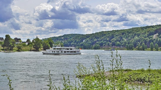 Ohne Maske: Fahrgast randaliert auf Linzer Fähre