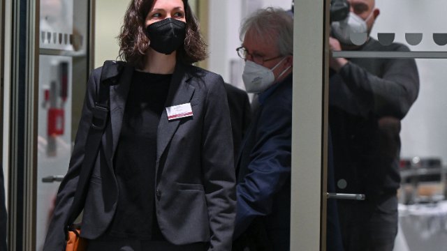 Spiegel sagt zur Flutkatastrophe aus und weist Vorwürfe zurück