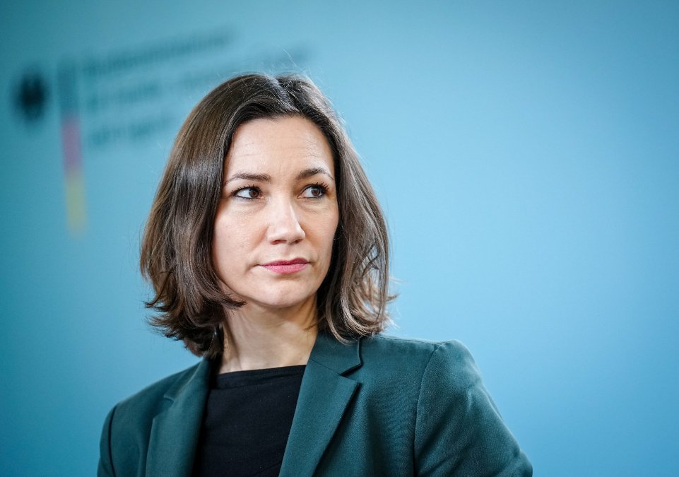 Anne Spiegel erhält Übergangsgeld in Höhe von 75.600 Euro Anne Spiegel erhält Übergangsgeld in Höhe von 75.600 Euro