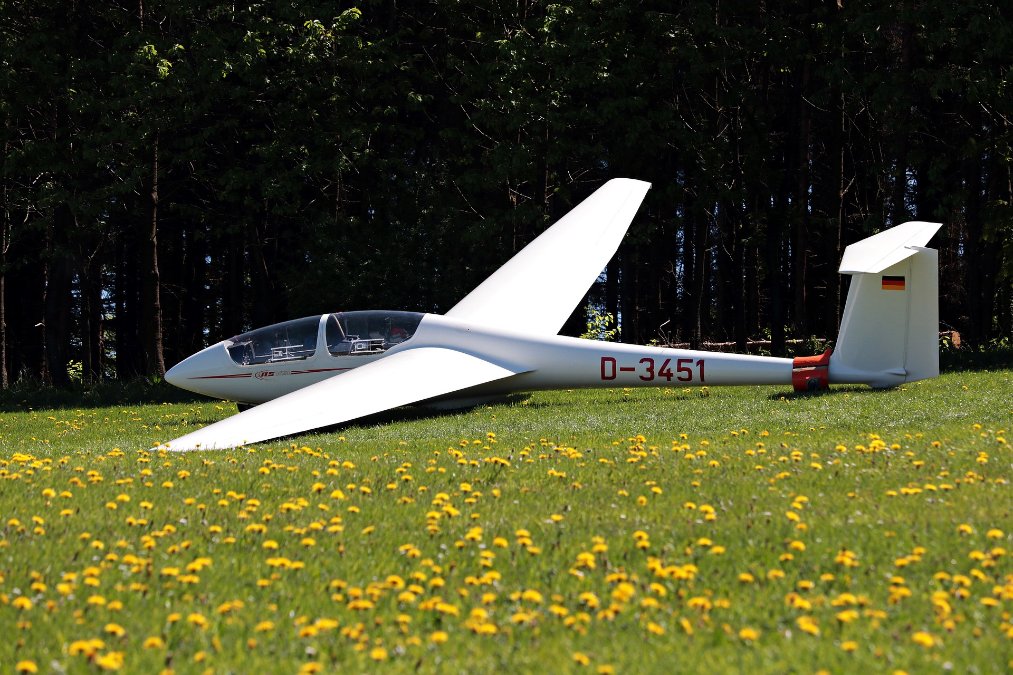 Flugzeugabsturz: Zwei Mitglieder des Neuwieder Luftsportvereins tödlich verunglückt Flugzeugabsturz: Zwei Mitglieder des Neuwieder Luftsportvereins tödlich verunglückt