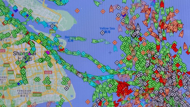 Schiffsstau in Shanghai treibt die Preise auch in Deutschland