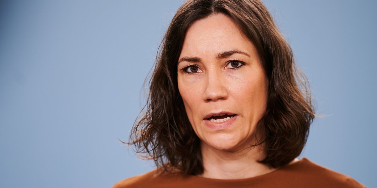 Familienministerin Anne Spiegel tritt zurück Familienministerin Anne Spiegel tritt zurück
