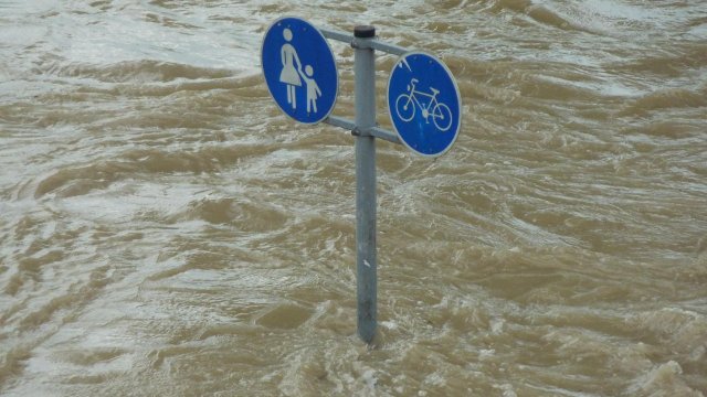 Bundesamt: Test für Austausch von Katwarn mit Warn-App Nina möglich