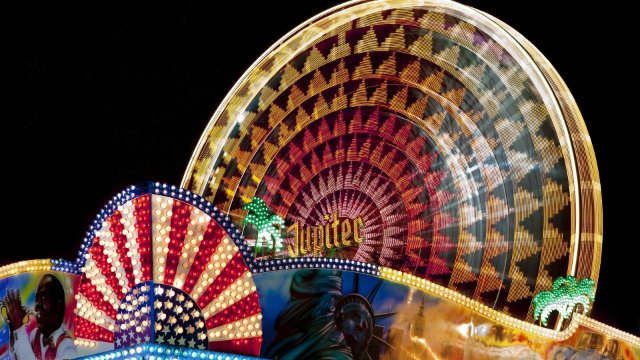 Sechs Verletzte melden sich nach Unfall mit Kirmes-Fahrgeschäft
