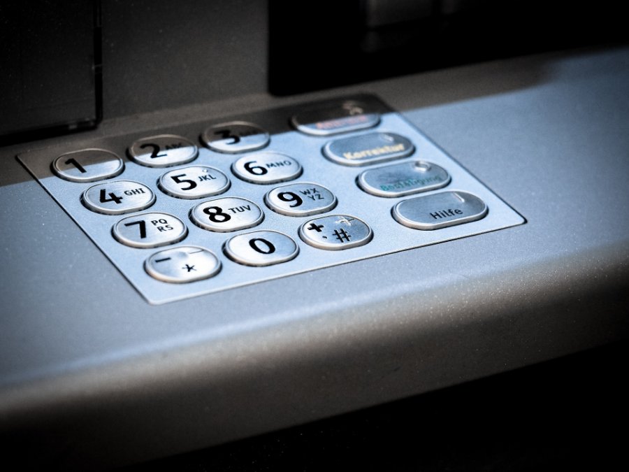 Unbekannte sprengen Geldautomat in Niederzissen