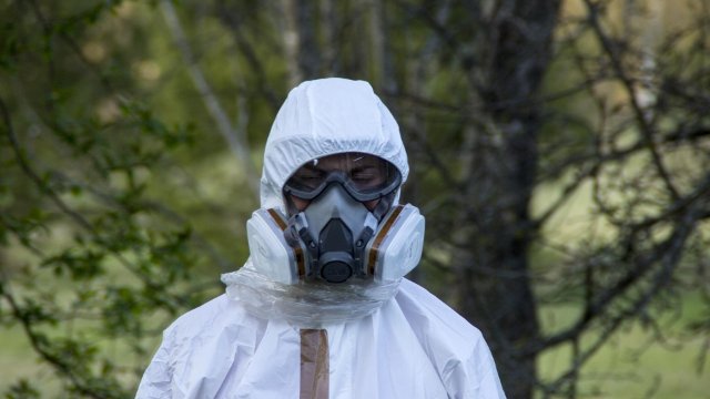Westerwald: Unbekannte entsorgen illegal Asbest-Säcke in Steinbruch