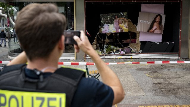Todesfahrt am Ku'damm: Scholz und Giffey sprechen von Amoktat