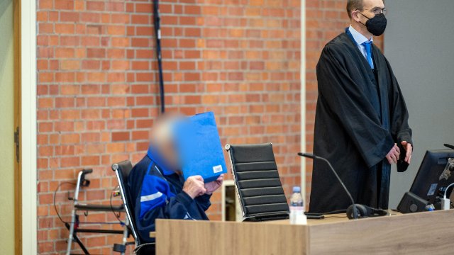 101-Jähriger wegen Beihilfe zum Mord im KZ zu fünf Jahren Haft verurteilt