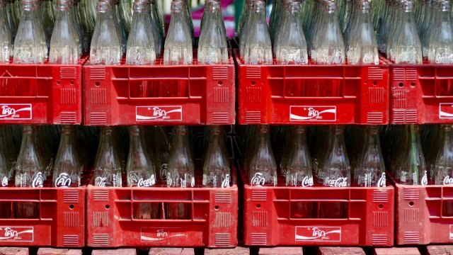 Burgbrohl: Drei Verletzte bei einem Getränkehersteller nach technischem Defekt