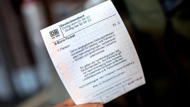Verlängerung des 9-Euro-Tickets vorerst nicht geplant