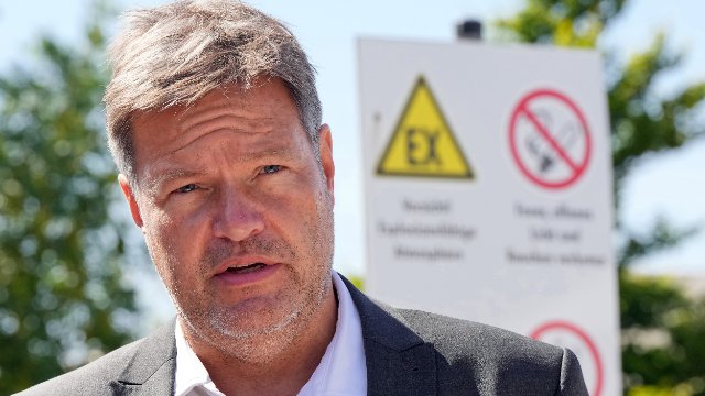 Gas-Umlage: Habeck rechnet mit "einigen Hundert Euro pro Haushalt"