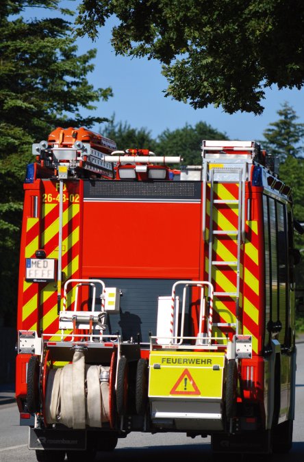 Brand auf Gelände eines Hackschnitzel-Herstellers Brand auf Gelände eines Hackschnitzel-Herstellers