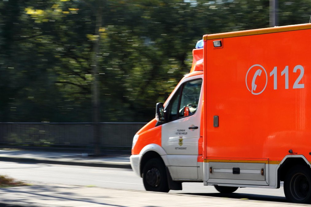 Unfall mit fünf Verletzten nach missglücktem Wendemanöver Unfall mit fünf Verletzten nach missglücktem Wendemanöver