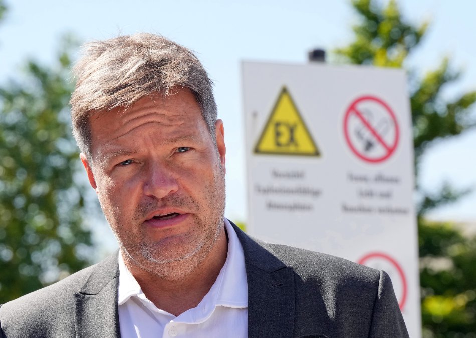 Gas-Umlage: Habeck rechnet mit "einigen Hundert Euro pro Haushalt" Gas-Umlage: Habeck rechnet mit "einigen Hundert Euro pro Haushalt"