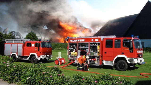 Brand im Wohnhaus 7 Menschen wurden verletzt
