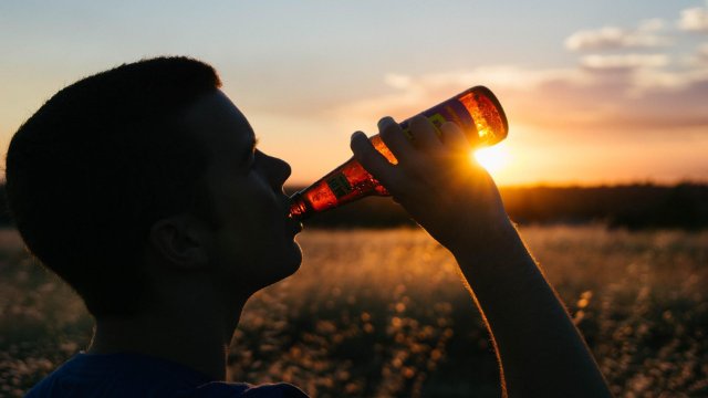 Bierdiebe auf frischer Tat in Koblenz ertappt